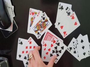 Thủ thuật đánh liêng bịp - Loto188 chỉ các mẹo đánh hay