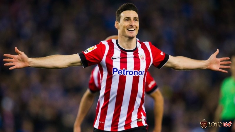 Aritz Aduriz đang ở vị trí thứ 2