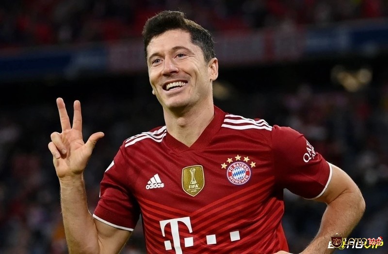 Với sự xuất sắc trong việc ghi bàn và kỹ thuật đáng ngưỡng mộ, Robert Lewandowski đã chứng tỏ anh là một trong những tiền đạo hay nhất Euro.