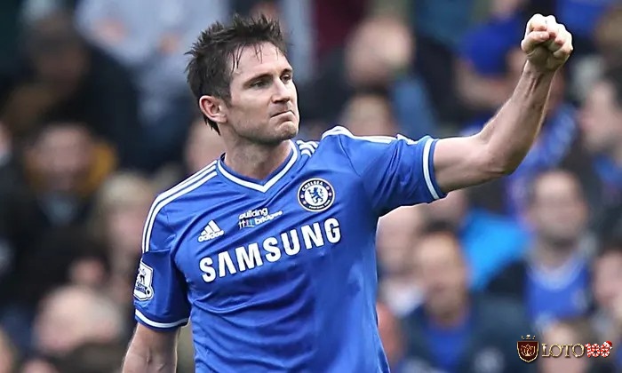 Frank Lampard là một trong những tiền vệ hay nhất Chelsea