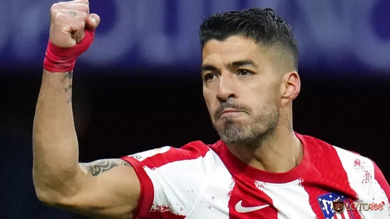 Đội hình xuất sắc nhất Atletico Madrid - Tiền đạo cắm Luis Suárez