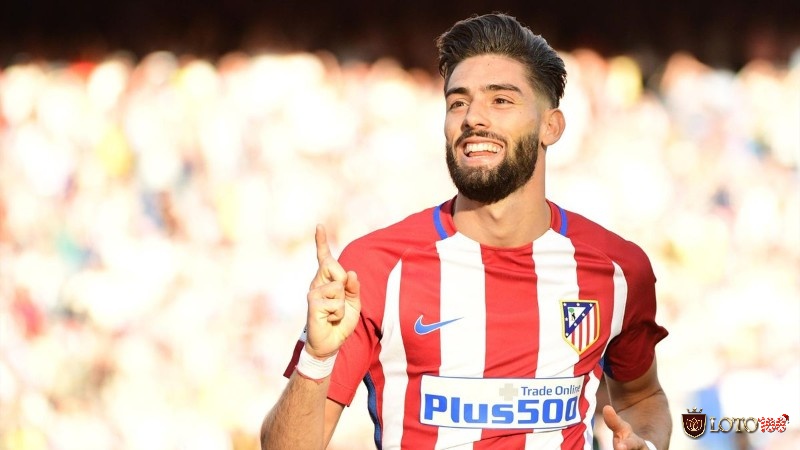 Đội hình xuất sắc nhất Atletico Madrid - Chạy cánh Yannick Carrasco