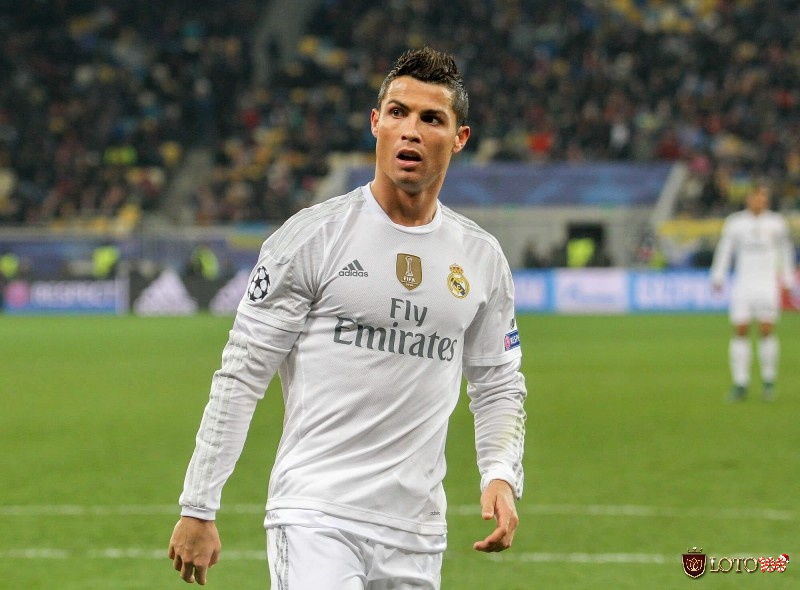 Tiền đạo hay nhất Real Madrid gọi tên Cristiano Ronaldo